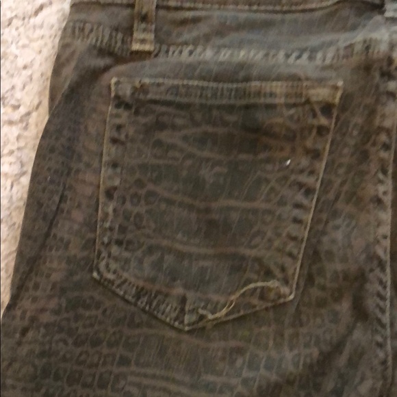 Hunter green animal print jeans - Picture 4 of 5
